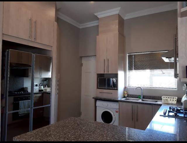 3 BEDROOM TOWNHOUSE RENTED IN PARSONSVLEI